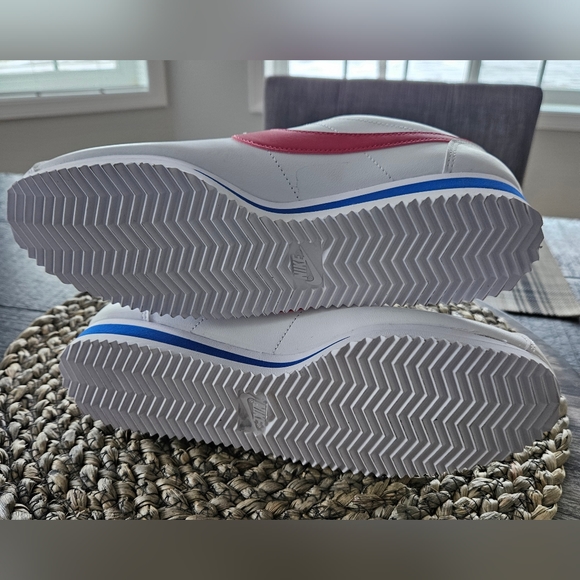 Nike Cortez Sneakers - Picture 7 of 7